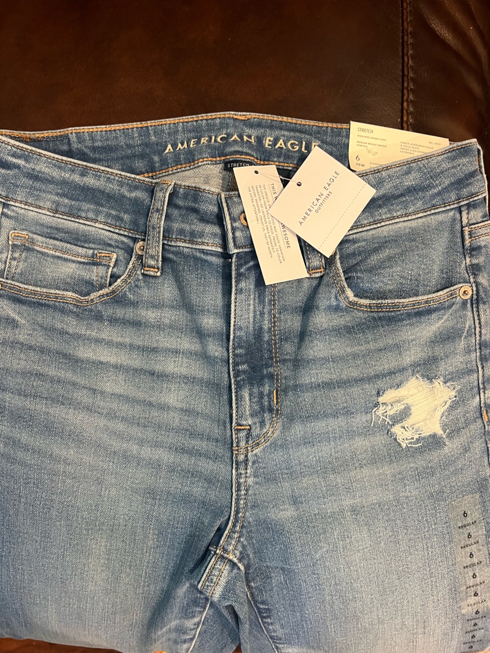 NWT* Skinny Kick - American Eagle Blue Distressed bootcut Jeans - Picture 3 of 4